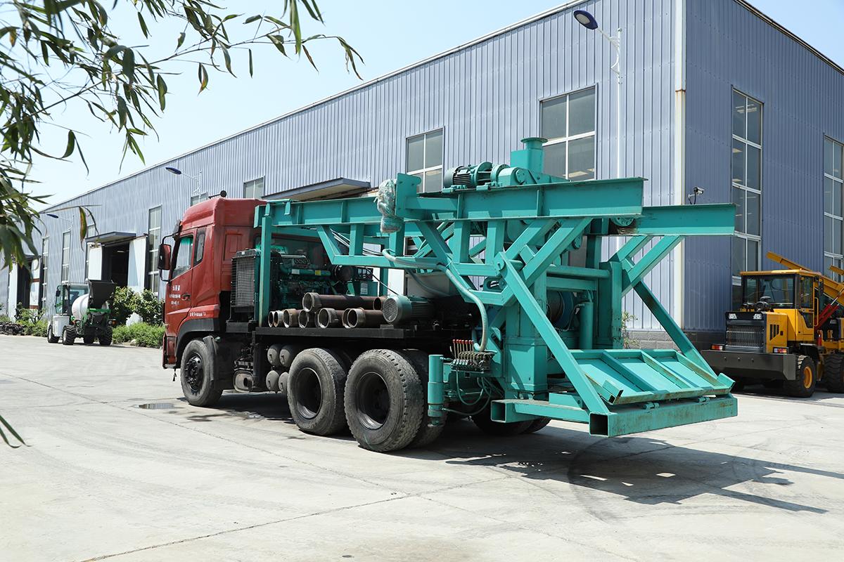 10寸後八輪(lun)反循環鑽機