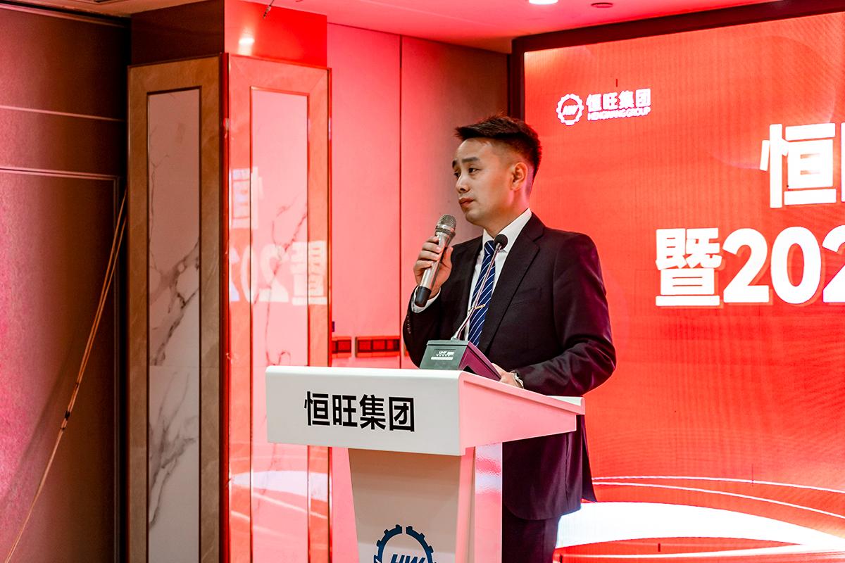 董事(shì)長、總經(jing)理劉明(ming)濤